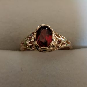 Ring 10k solid gold...